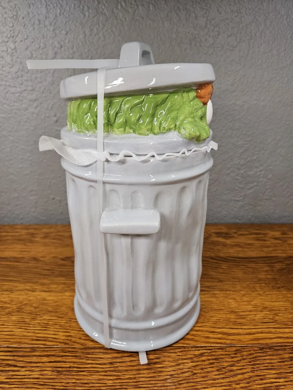 Sesame Street ceramic hand